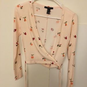 Crop top roses tie shirt , size small